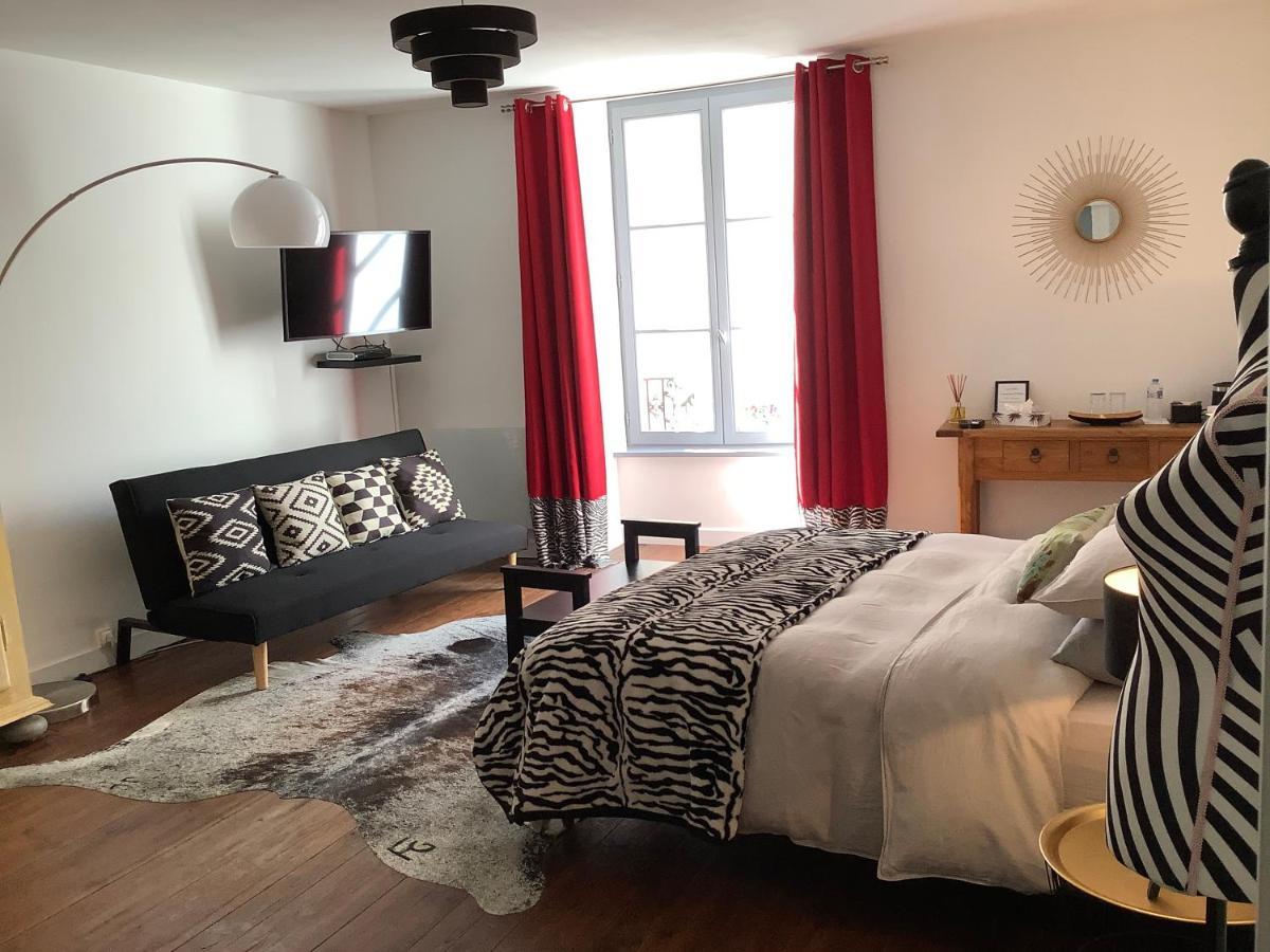 Les Halles Chambre D'Hotes Verteuil-sur-Charente Экстерьер фото