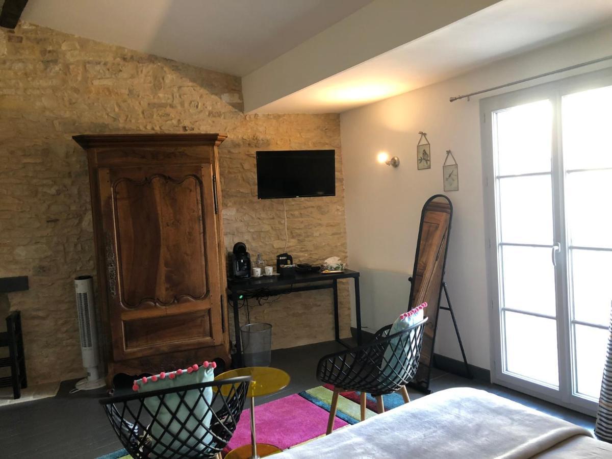 Les Halles Chambre D'Hotes Verteuil-sur-Charente Экстерьер фото