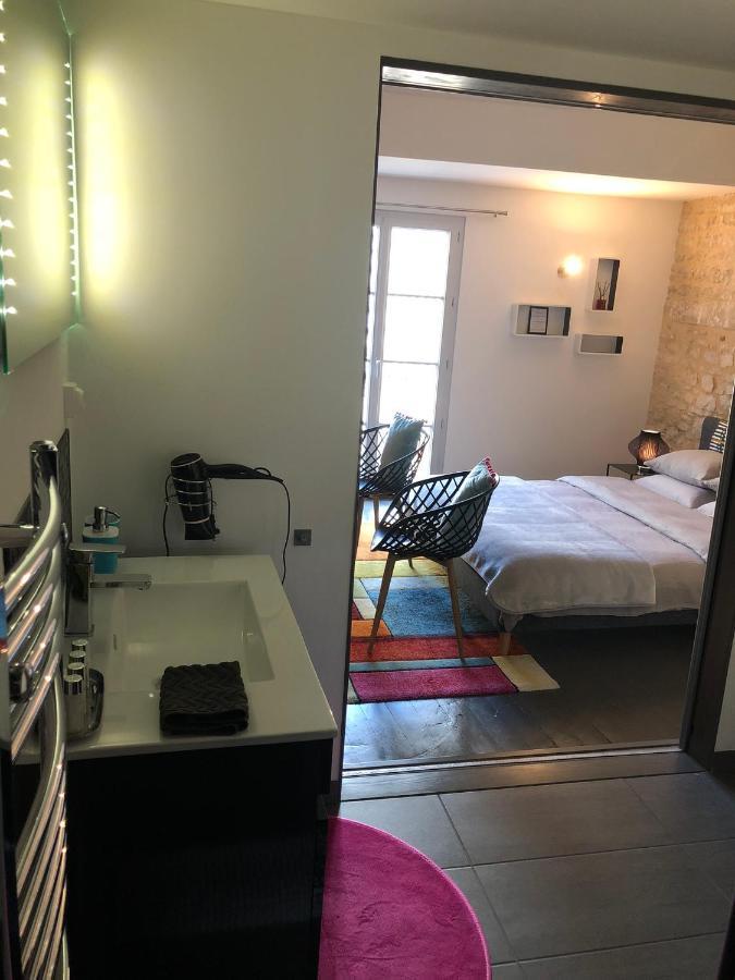 Les Halles Chambre D'Hotes Verteuil-sur-Charente Экстерьер фото
